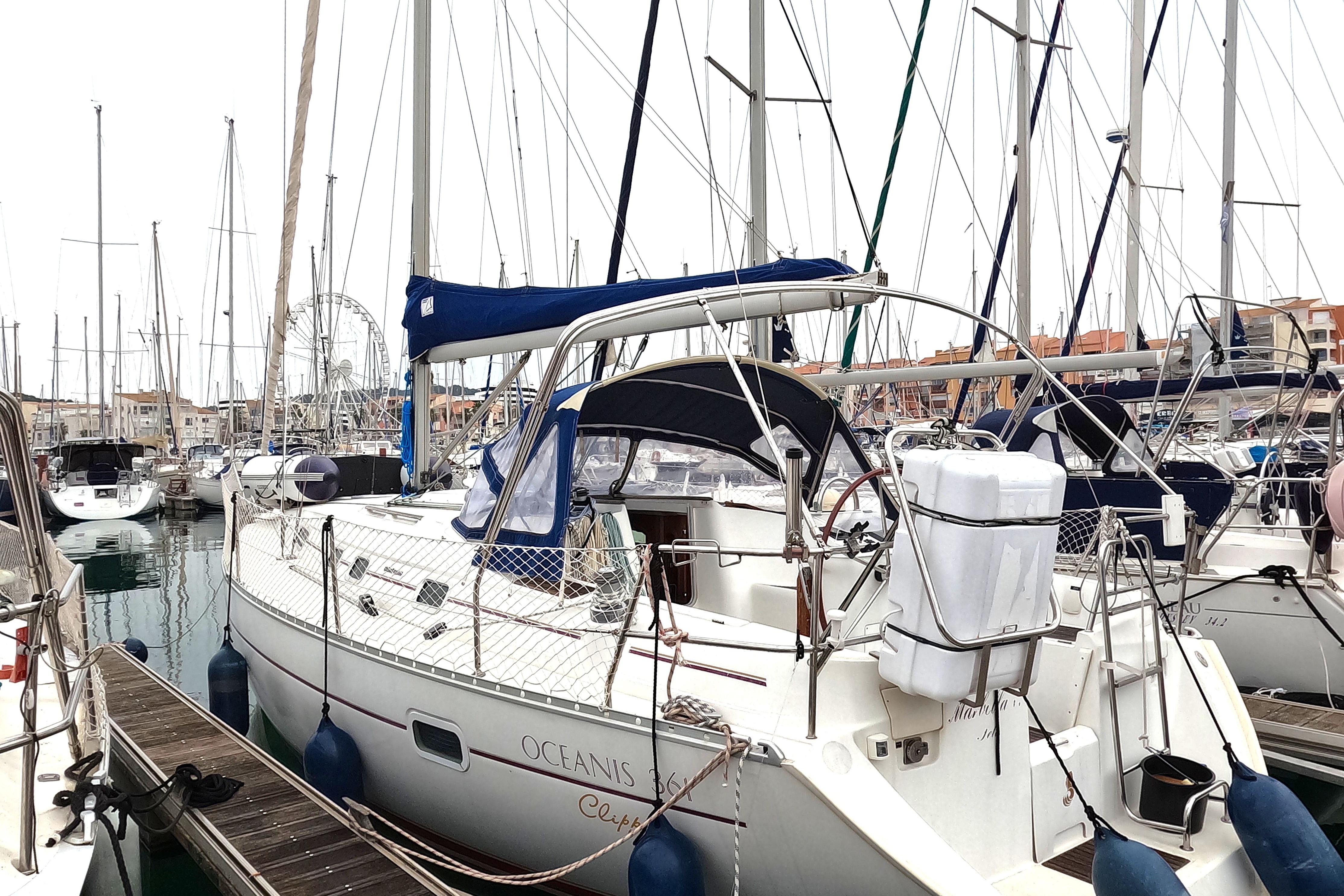 2003 Beneteau Oceanis Clipper 361
