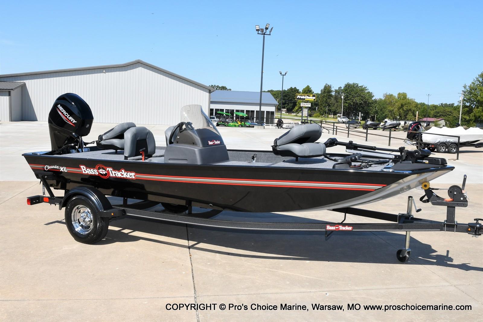 2026 Tracker Bass Tracker Classic XL