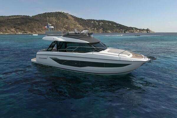 2027 Prestige F4.3