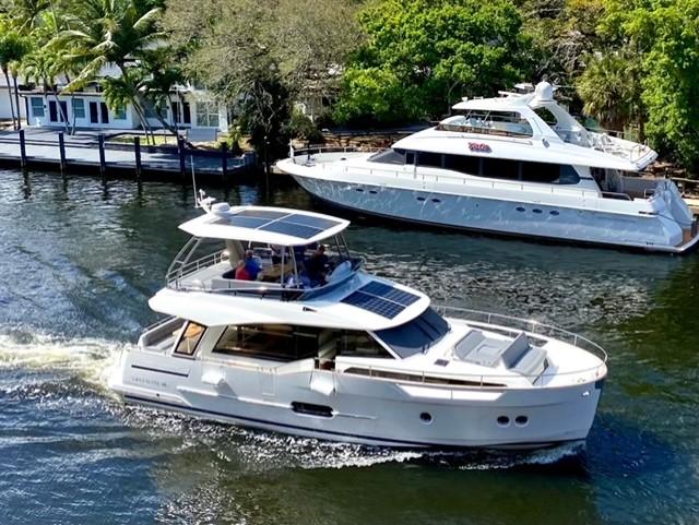 2022 Greenline 48 Flybridge with Hardtop