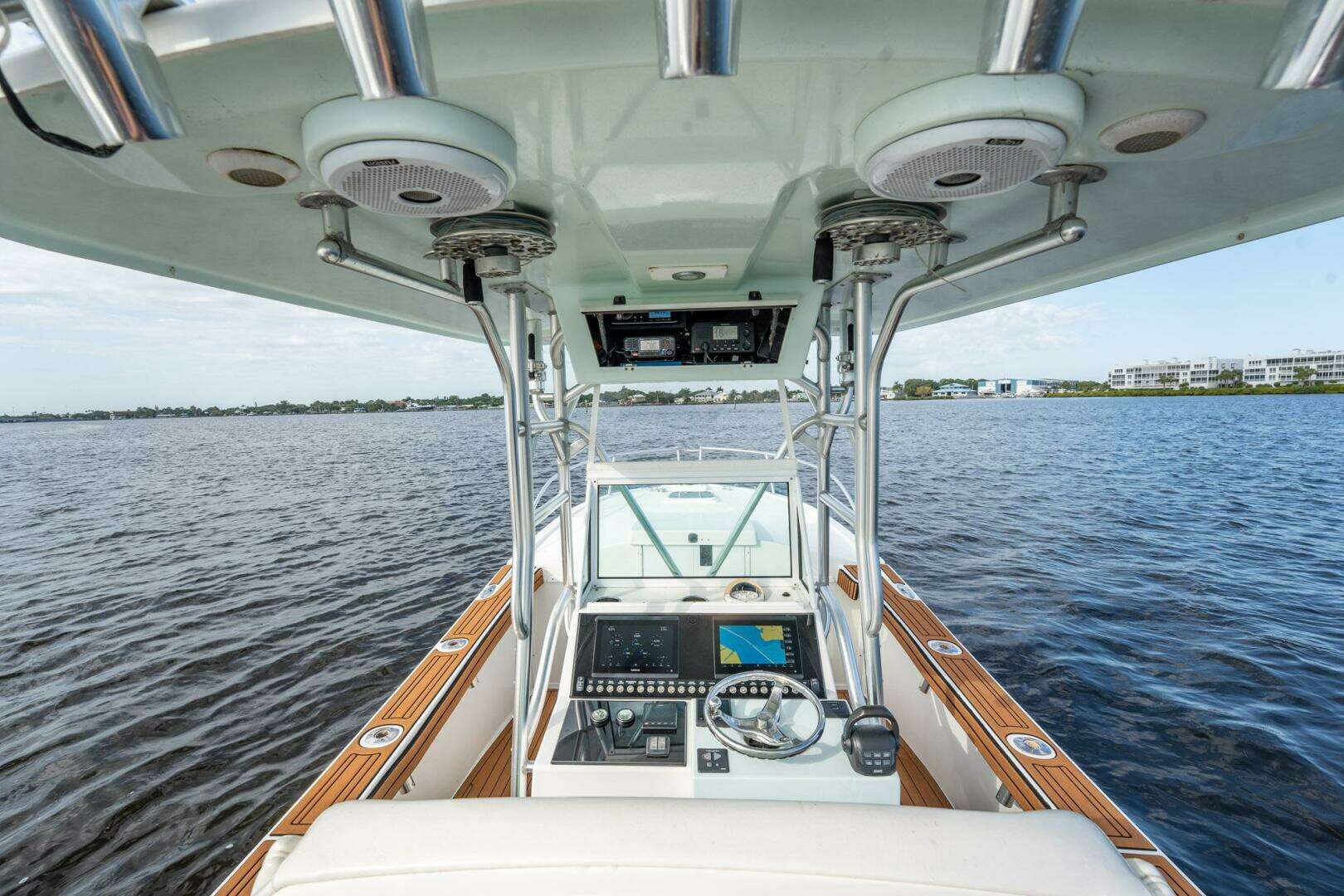 2009 Bimini 24 Center Console - Image 19