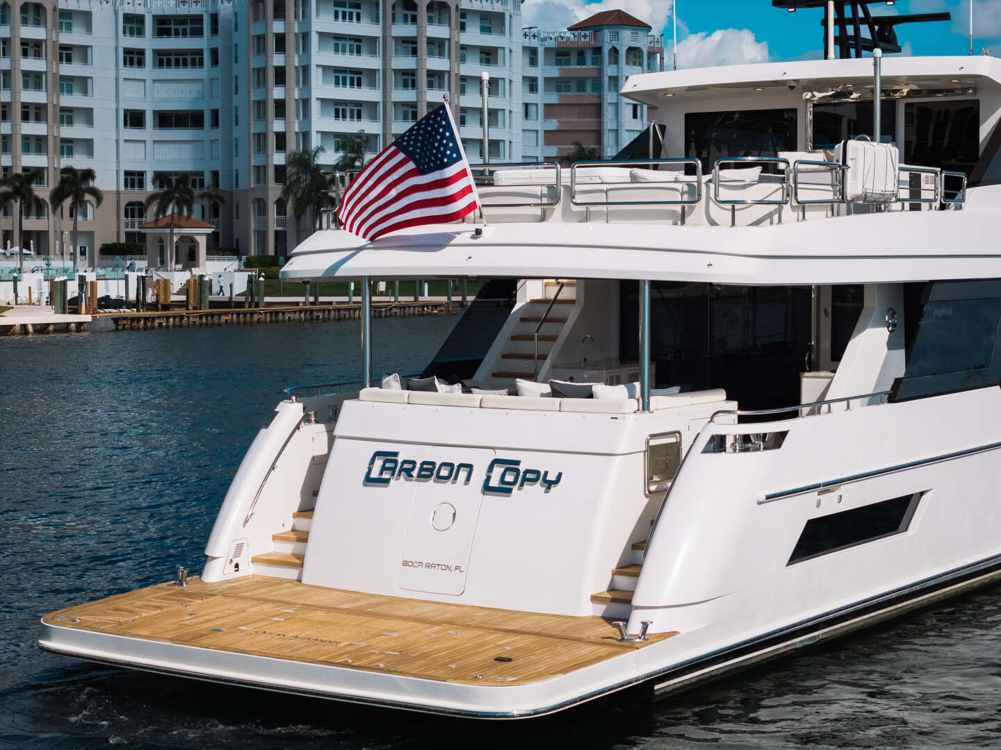 2022 Ocean Alexander 32L - Image 3