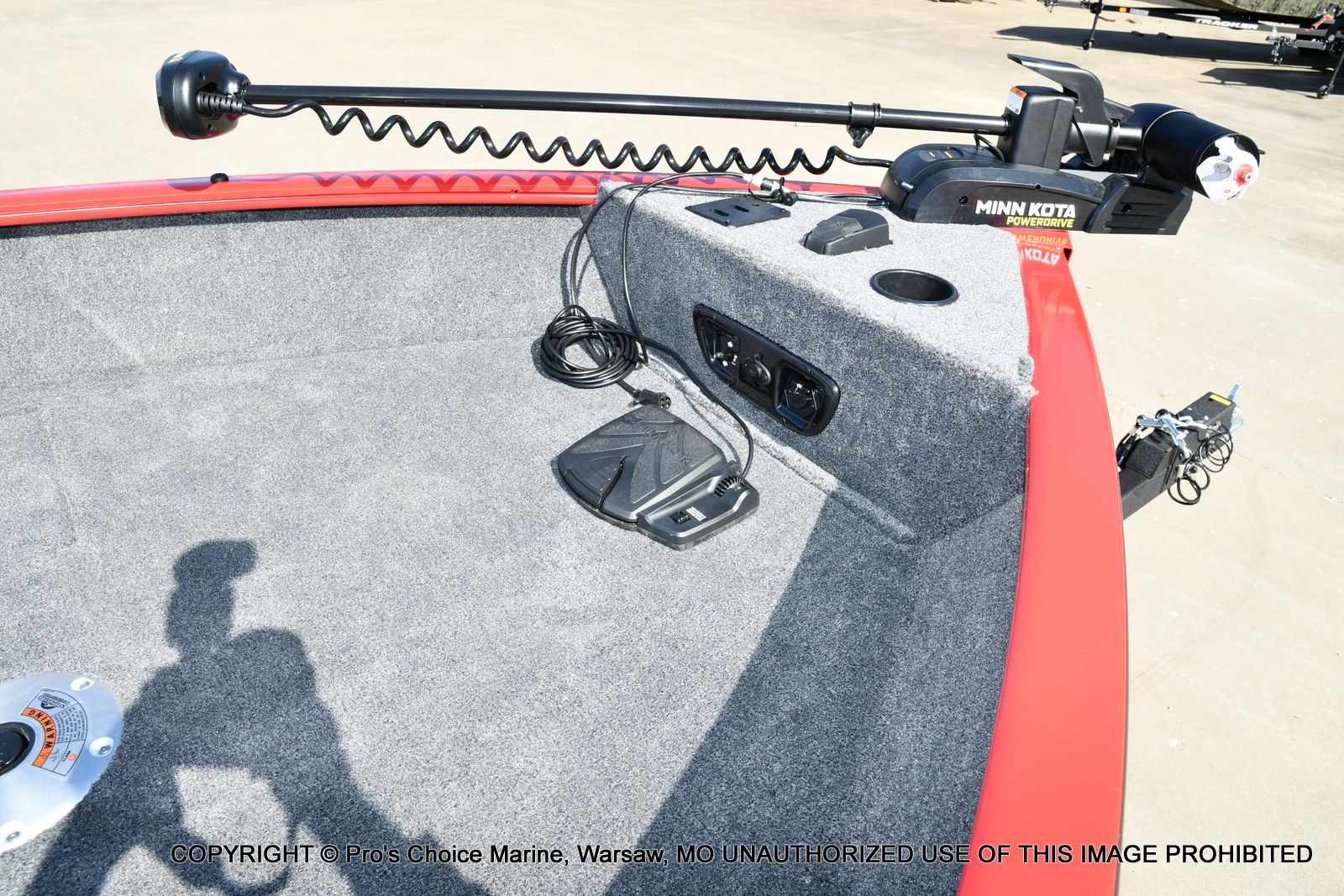 2026 Tracker Pro Guide V-175 WT w/150HP - 4