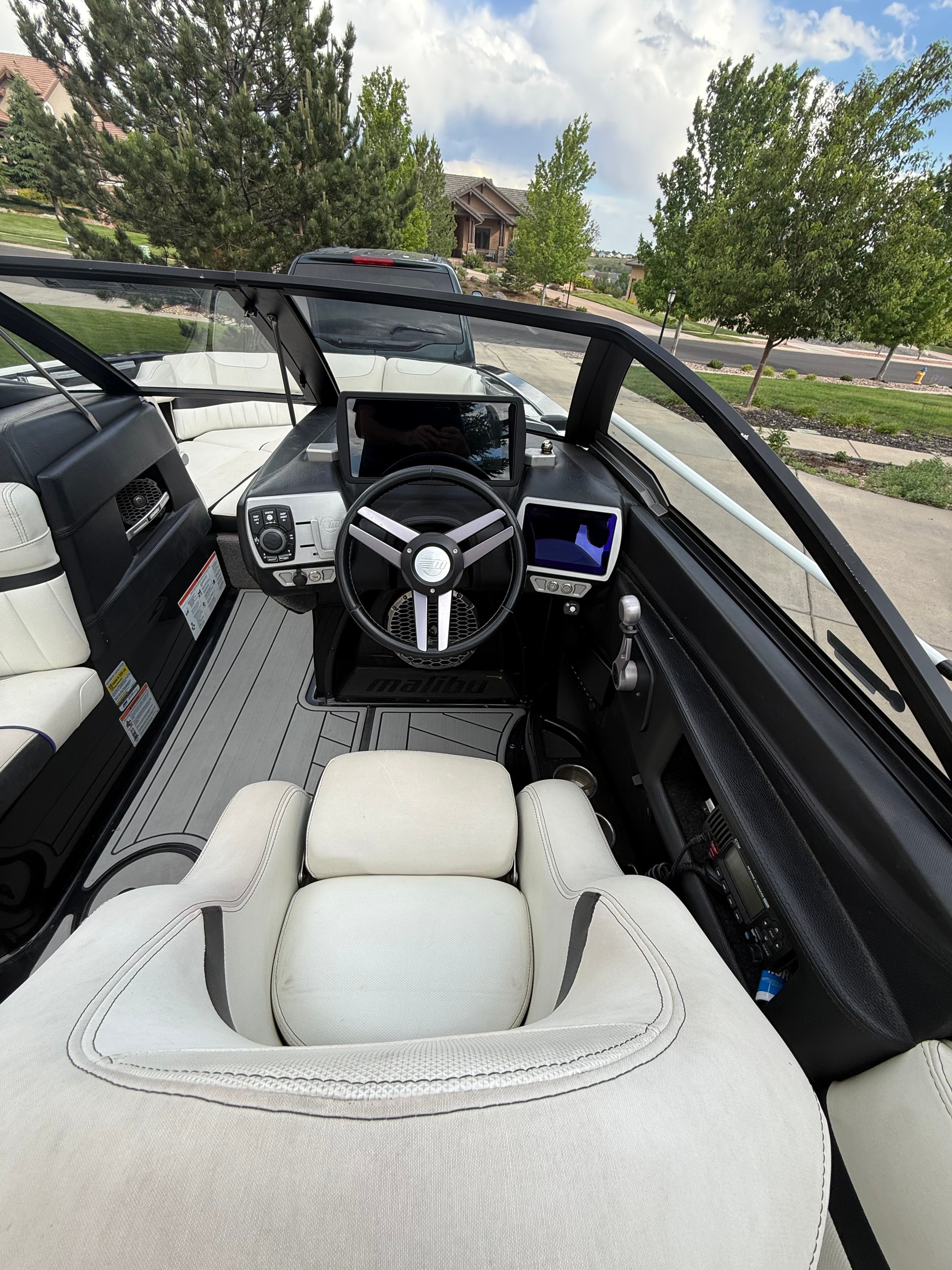 2016 Malibu Wakesetter 24 MXZ - 9