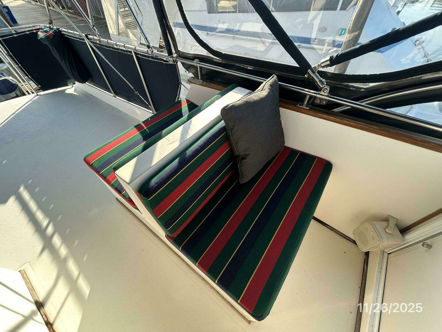 1989 Grand Banks Classic - Image 23
