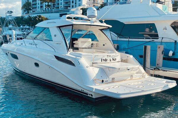 2010 Sea Ray 450 Sundancer