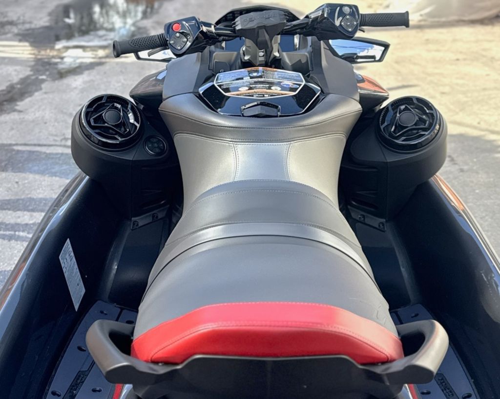 2026 Sea-Doo GTR-X 300 - 12
