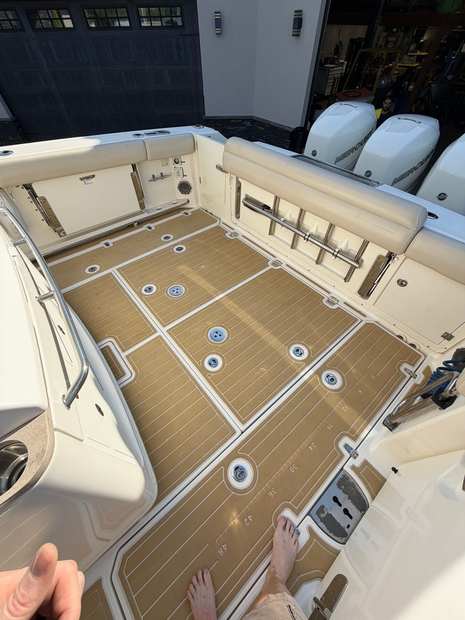 2018 Boston Whaler 380 Outrage - 44