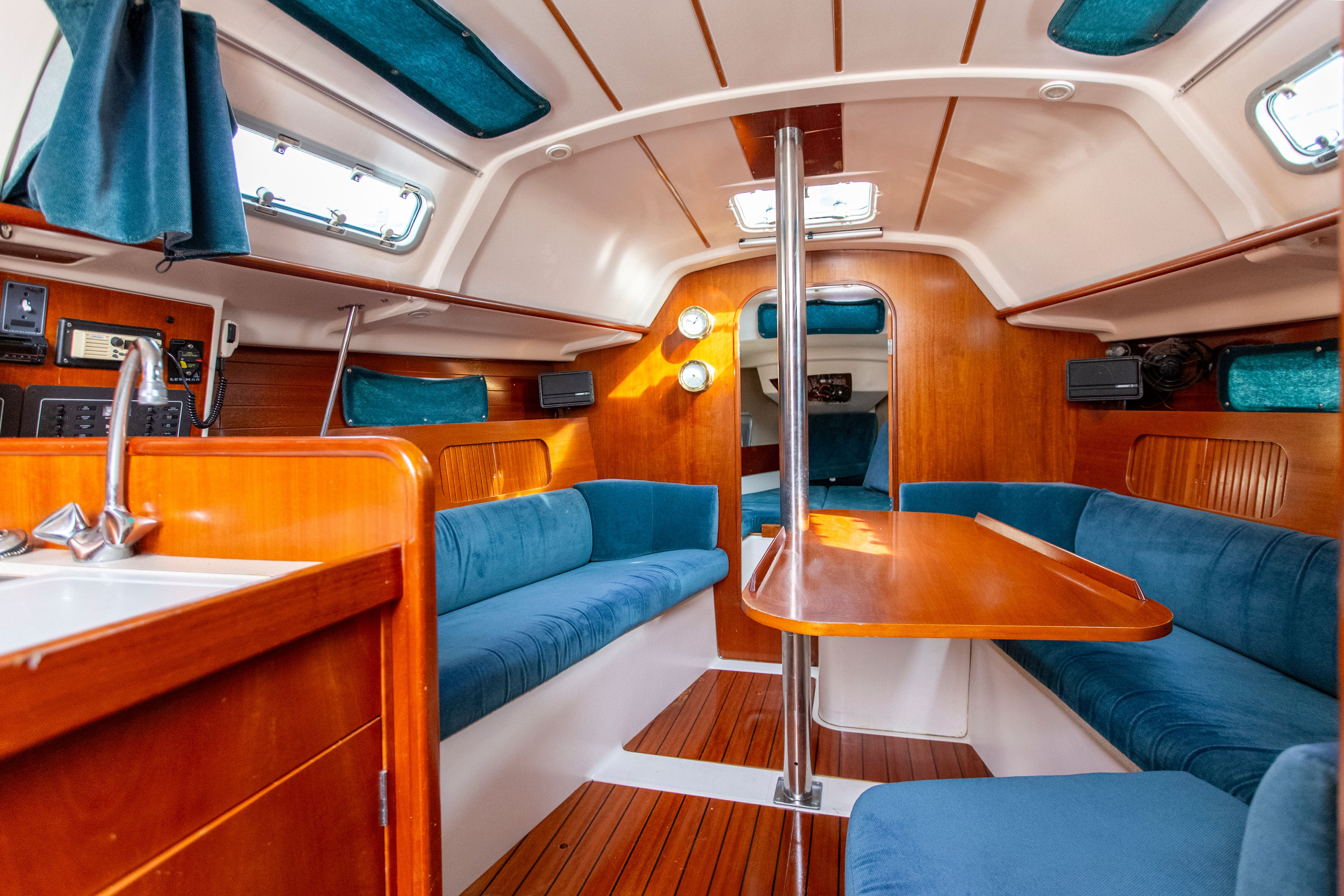 1995 Beneteau Oceanis 321 - 46