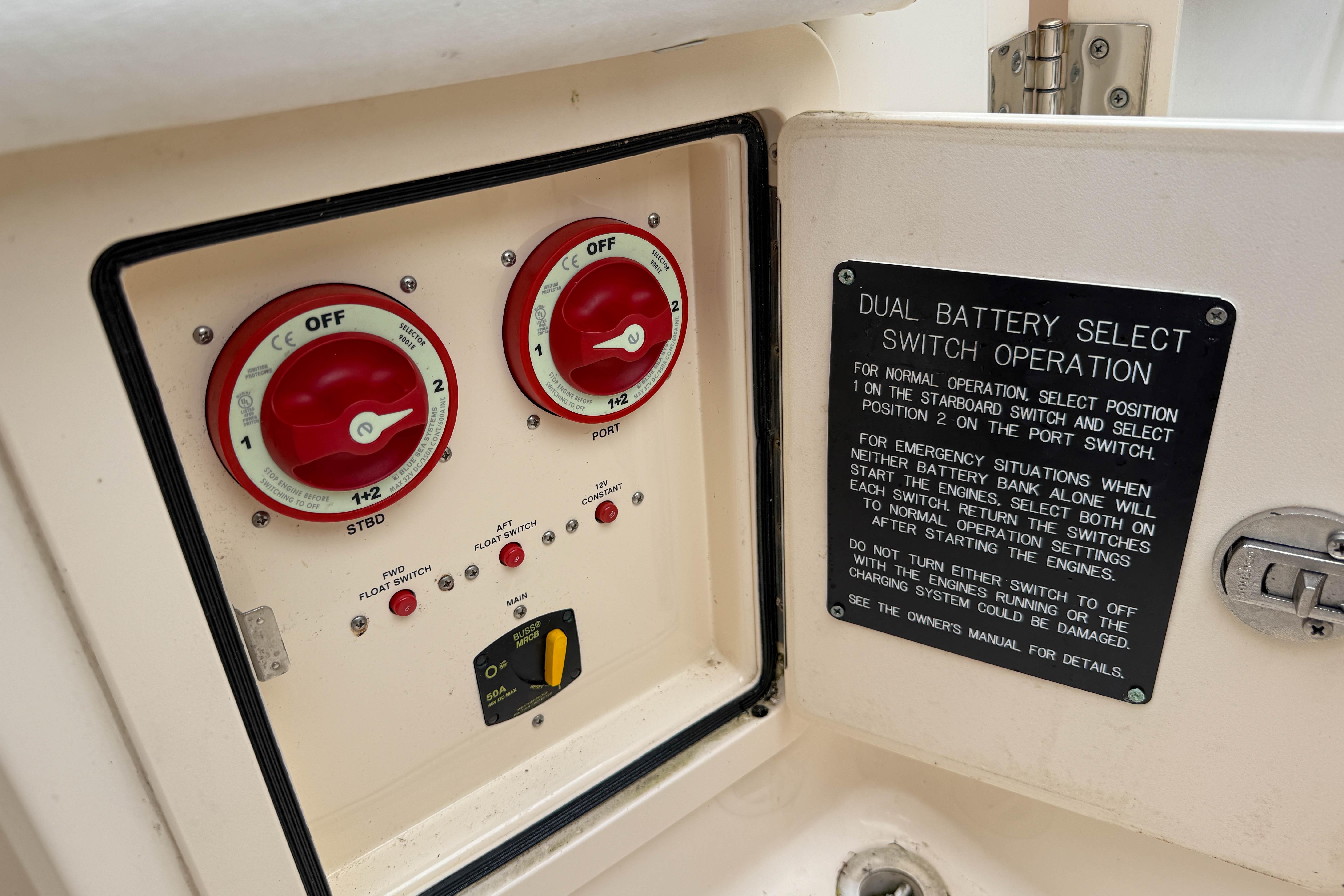 Dual battery switch panel on 2015 Grady-White Freedom 275 boat.