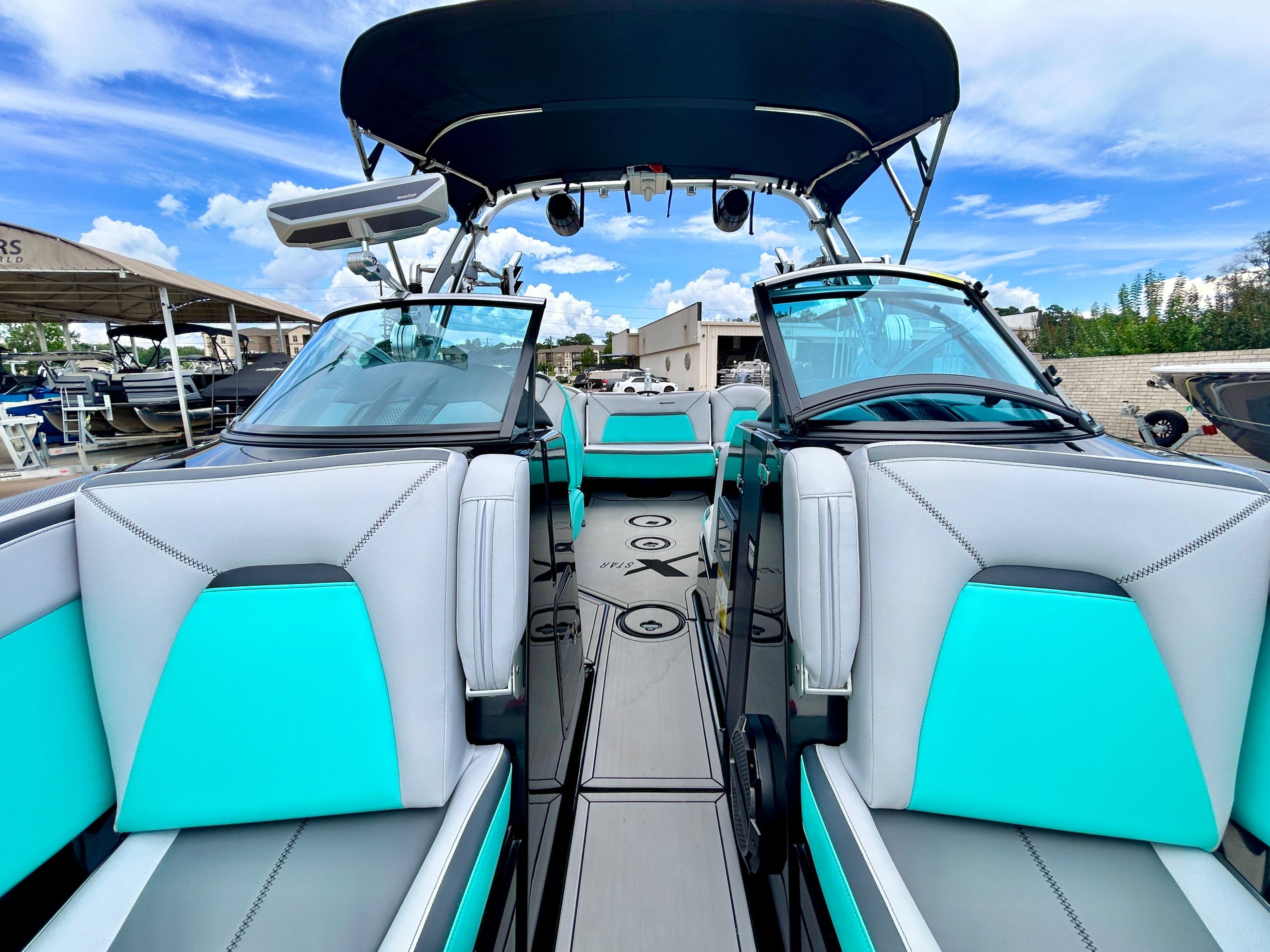 2019 MasterCraft XStar - 21