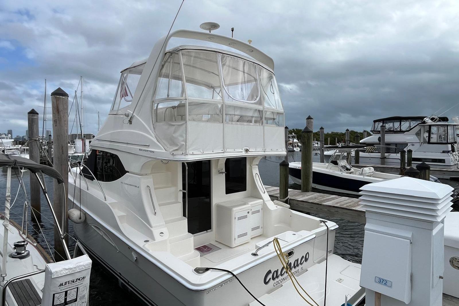 2005 Silverton 34 Convertible