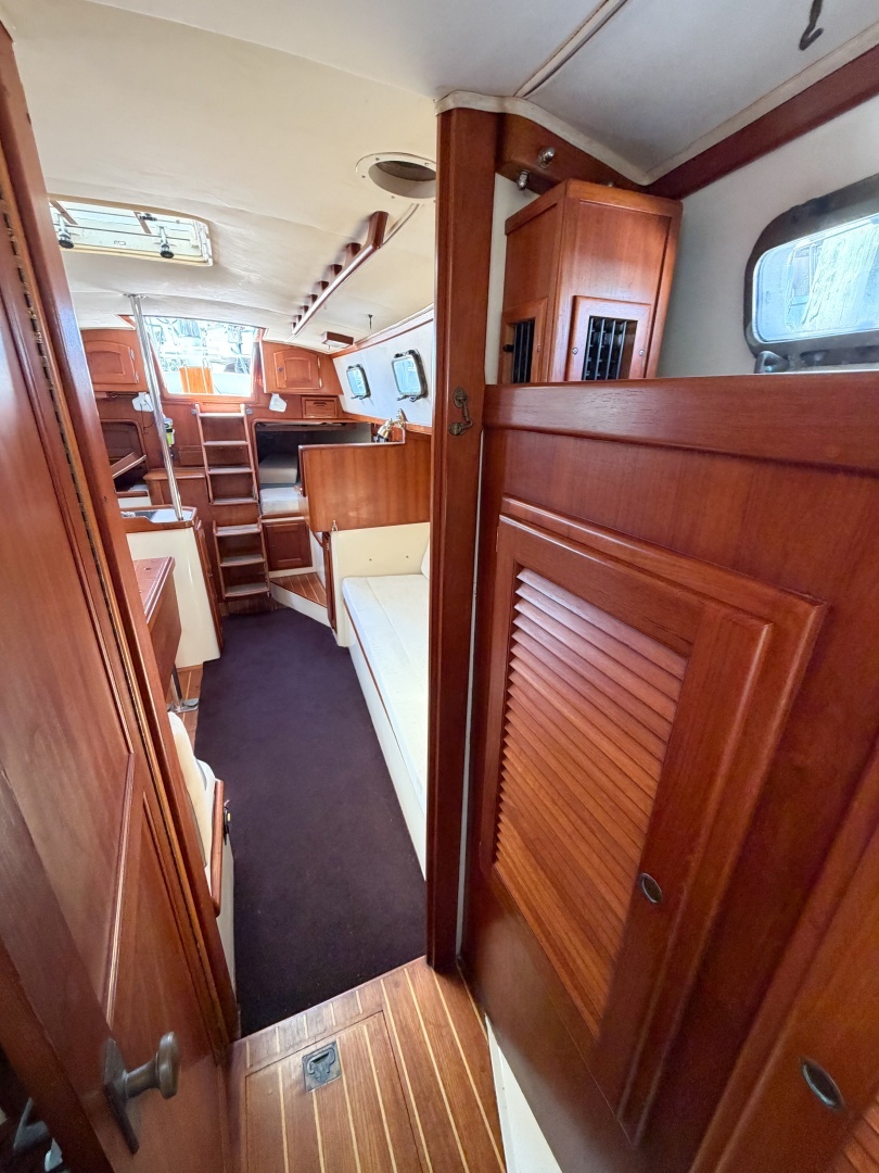 1998 Pacific Seacraft 37 - Image 48