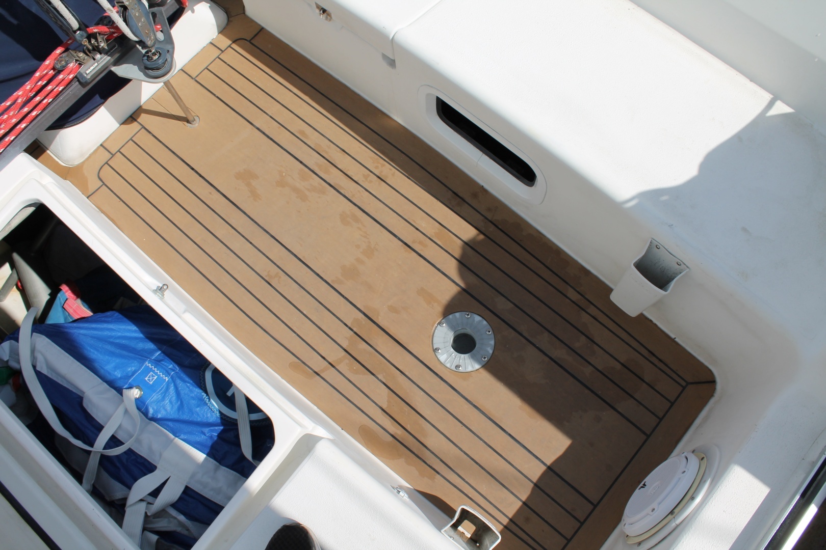 2004 J Boats J/109 Shoal - Image 19