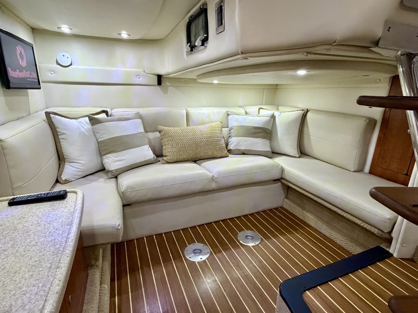 2007 Rinker 350 Express Cruiser - Image 64