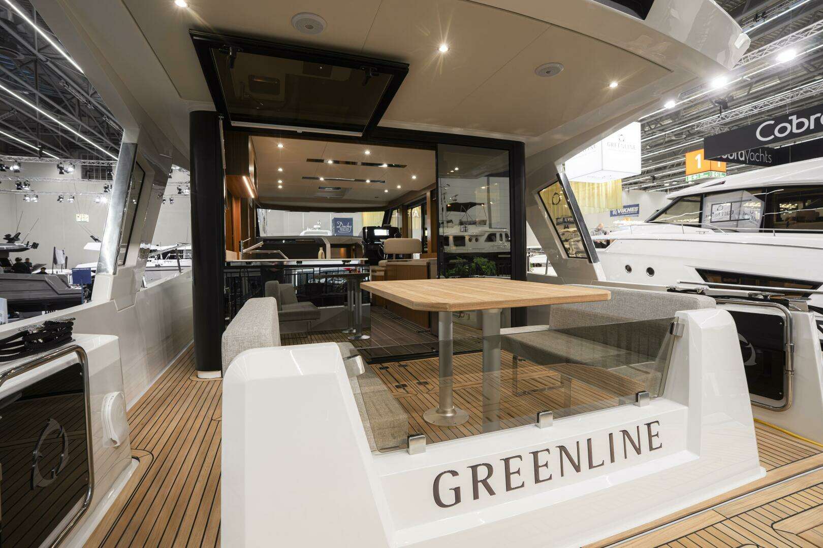 2026 Greenline 42 Hybrid - Image 3