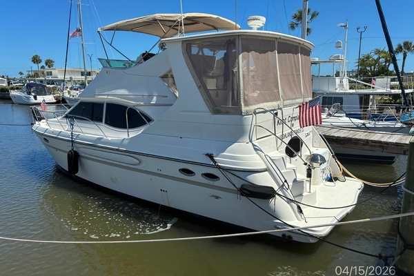 1998 Maxum 4100 SCA