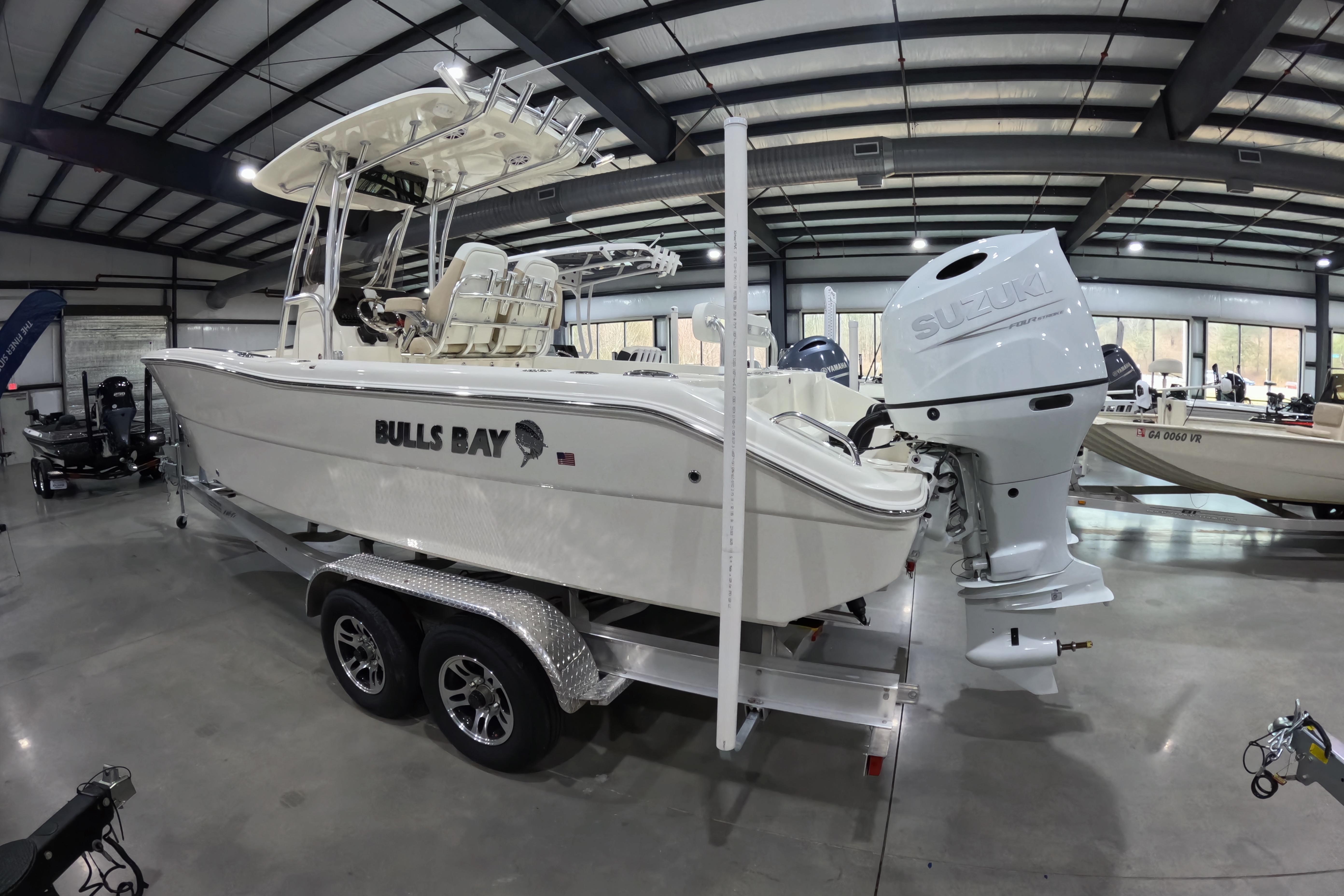 2026 Bulls Bay 255 Center Console
