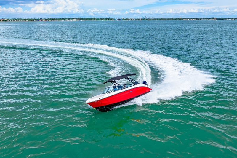 2025 Sea Ray SDX 250 Outboard - 20