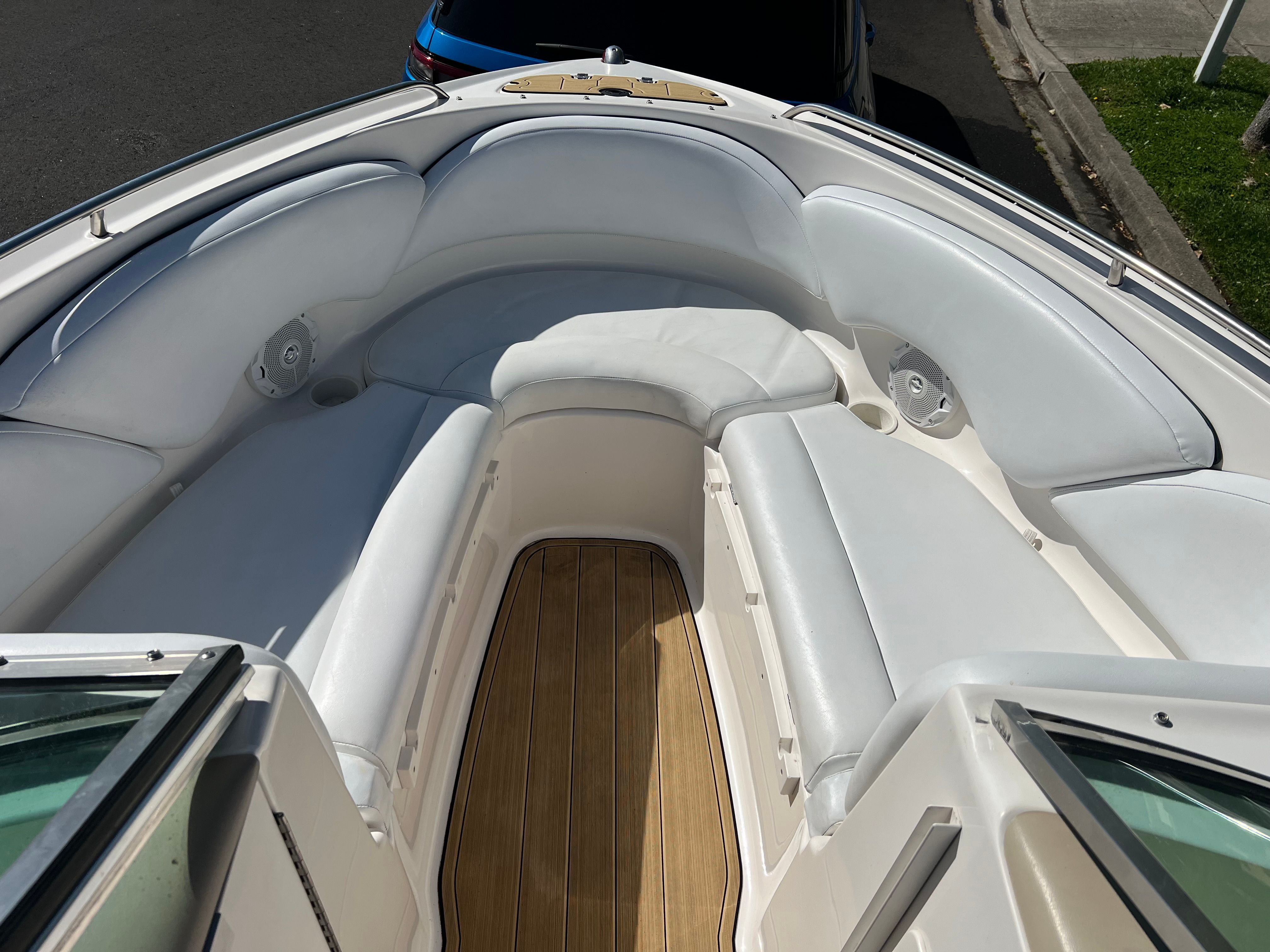 2001 Chaparral 216 SSi - 8