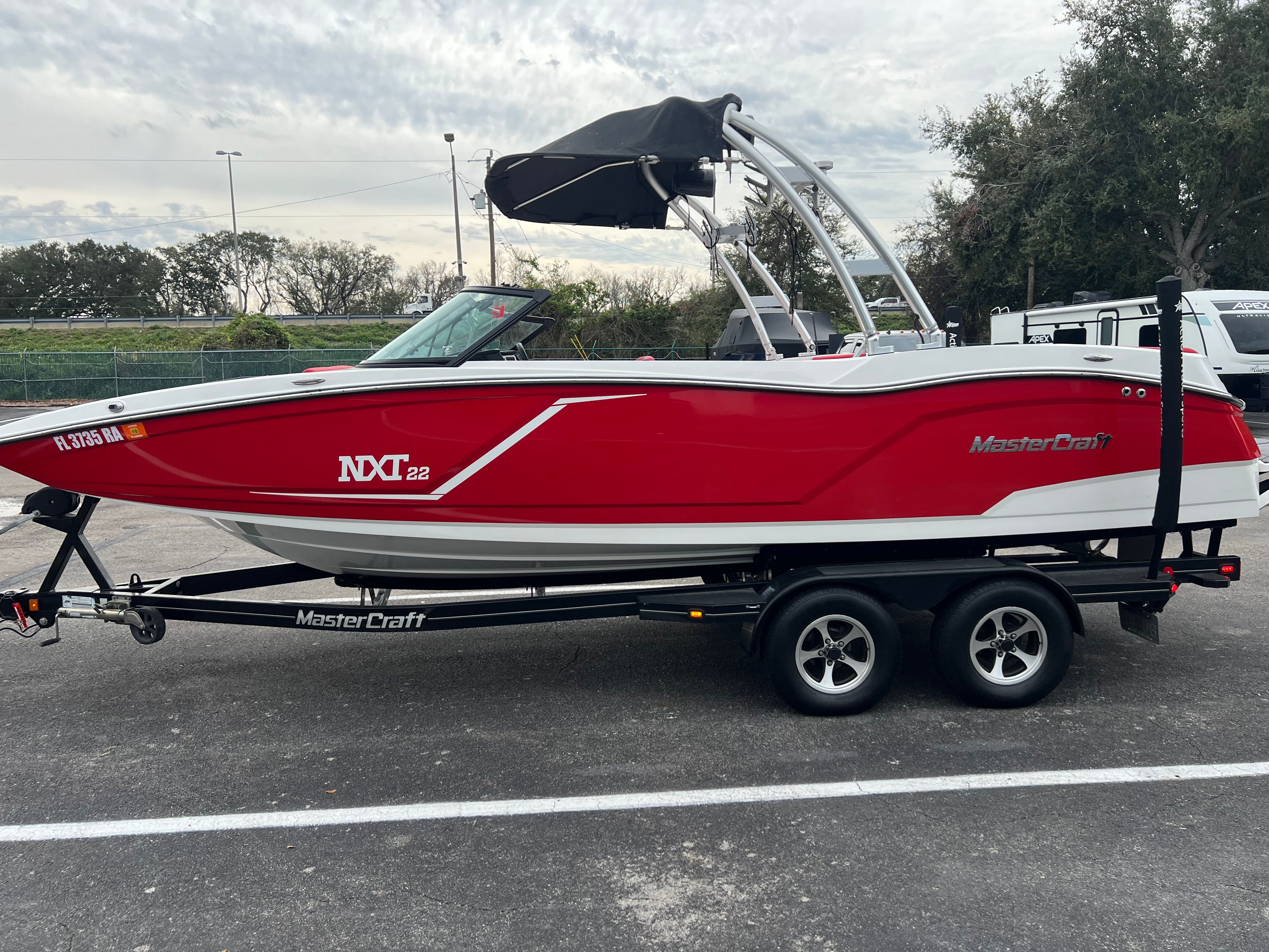 2016 MasterCraft NXT22 - 2