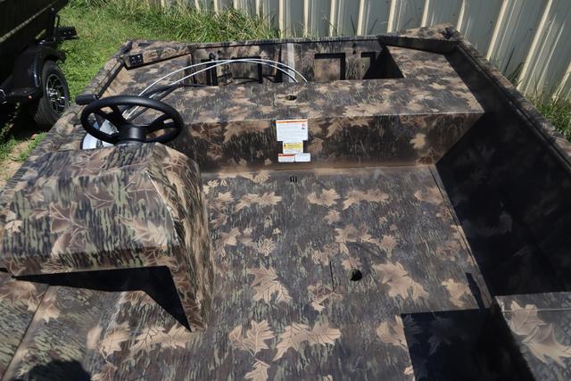 2025 Lowe Roughneck 1860 Value Console - 8