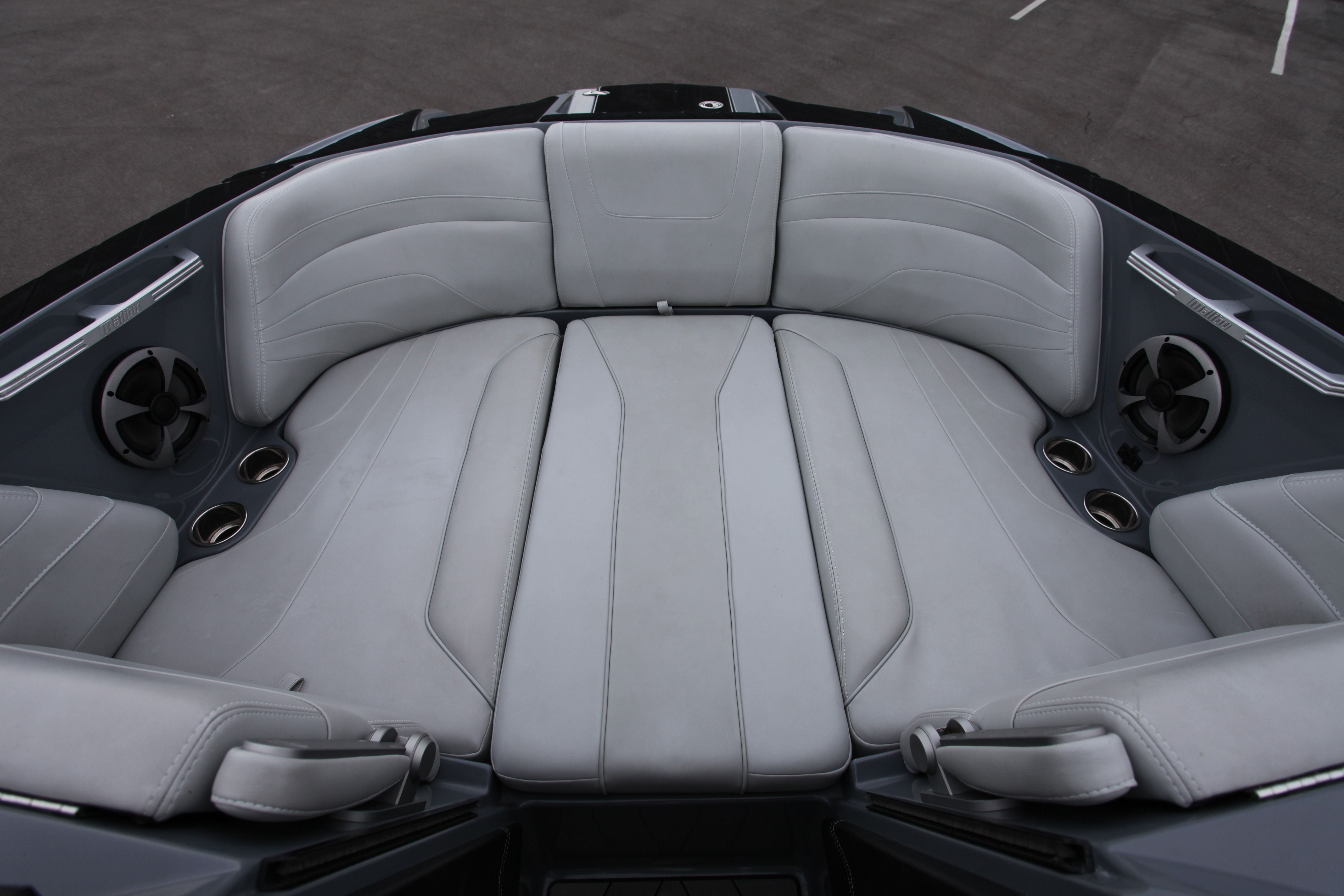 2019 Malibu Wakesetter 22 MXZ - 6