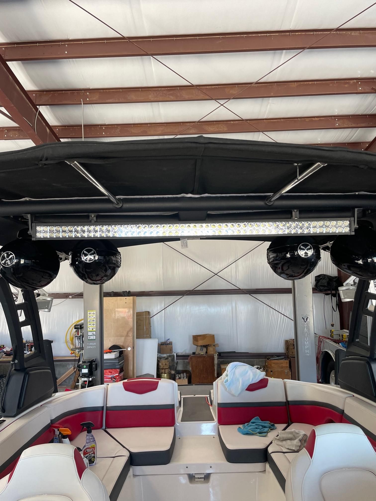 2019 Chaparral VRX2430 - 11