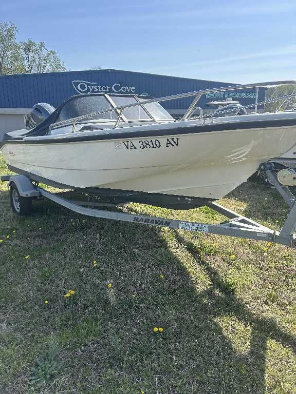 1999 Boston Whaler Ventura 16