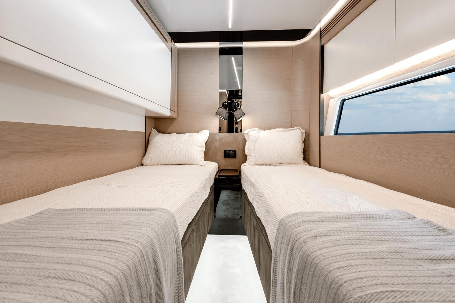 2024 Azimut S8 - 36
