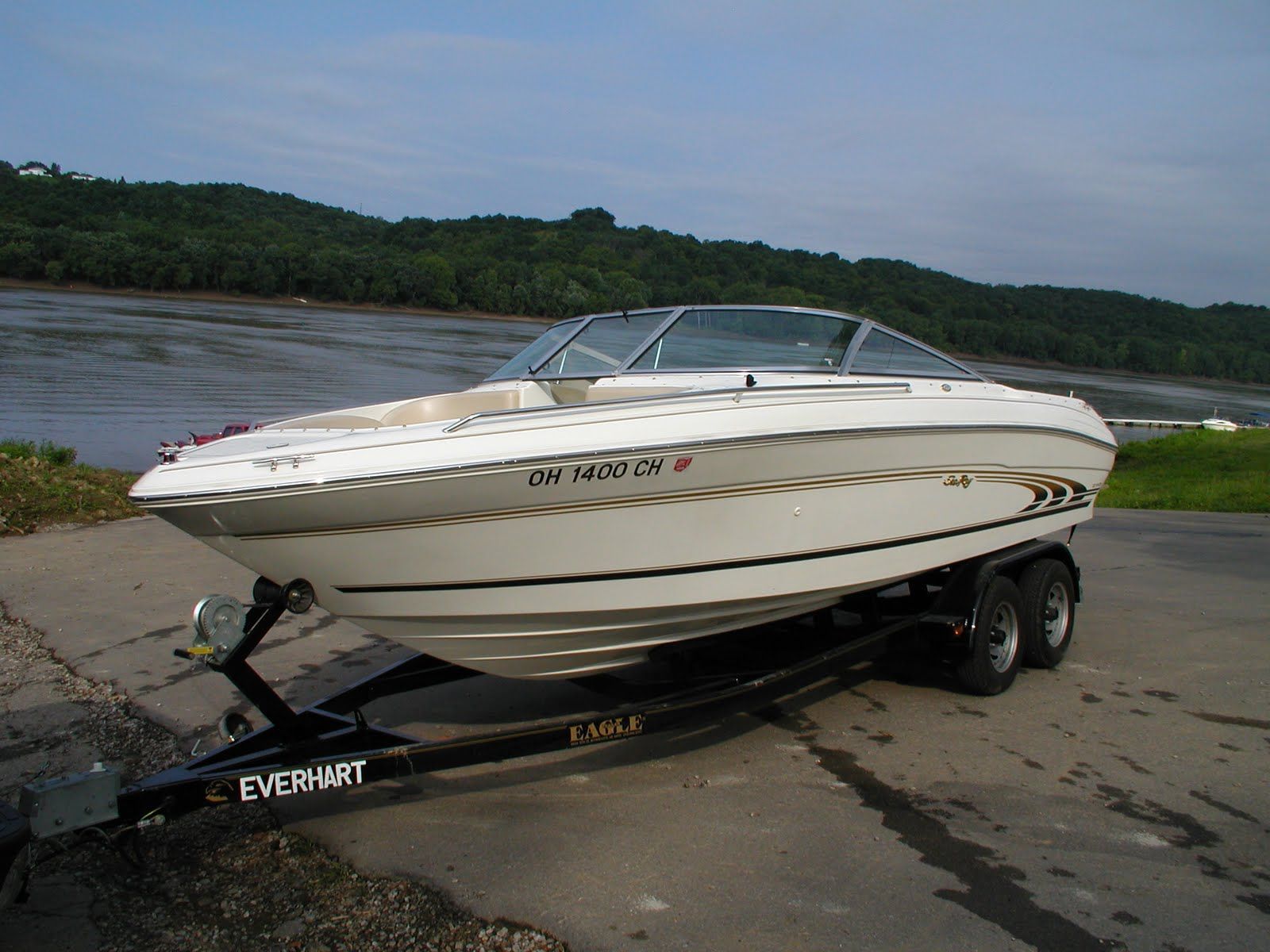 1998 Sea Ray 210 Bow Rider