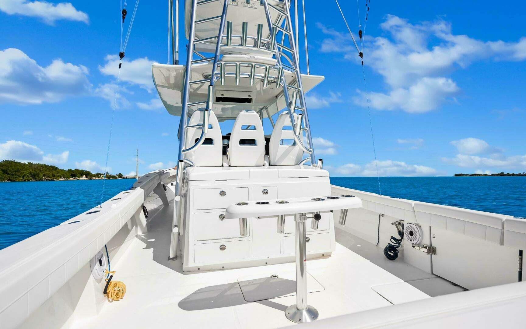 2018 Regulator 41 Center Console - Image 59