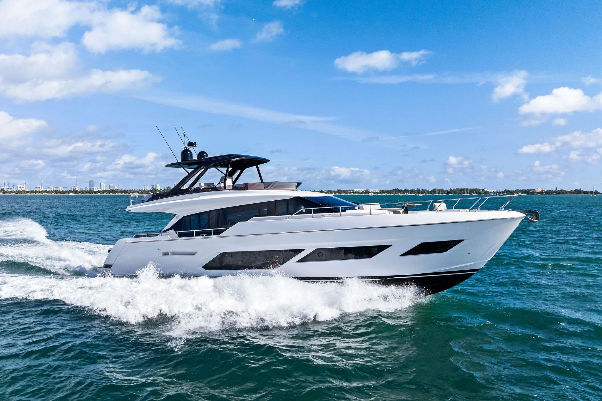 2024 Ferretti Yachts 720