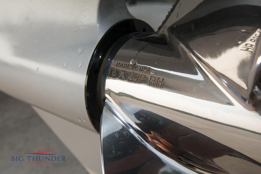 Close-up of a 2019 Donzi 41 GT boat propeller with Big Thunder Marine logo.