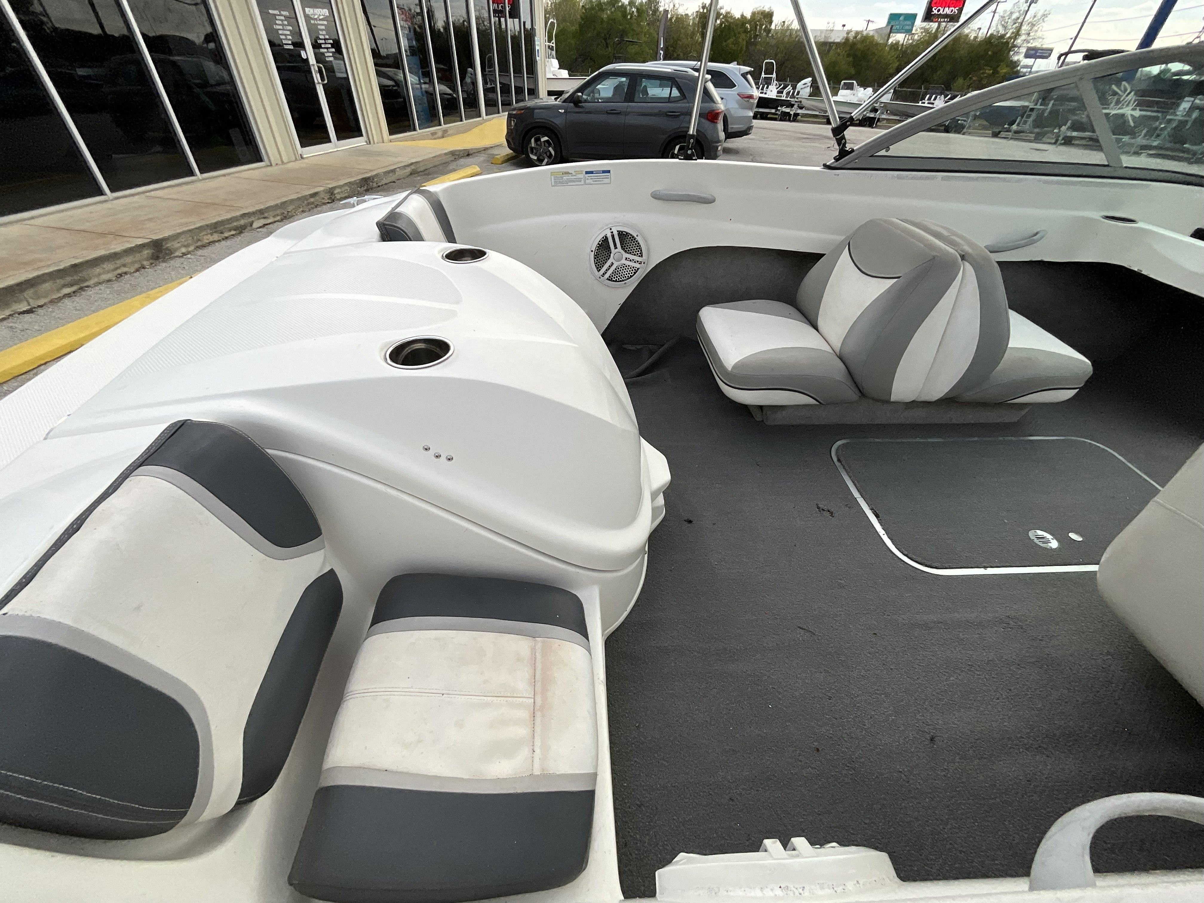 2011 Bayliner 175 Bowrider - 7