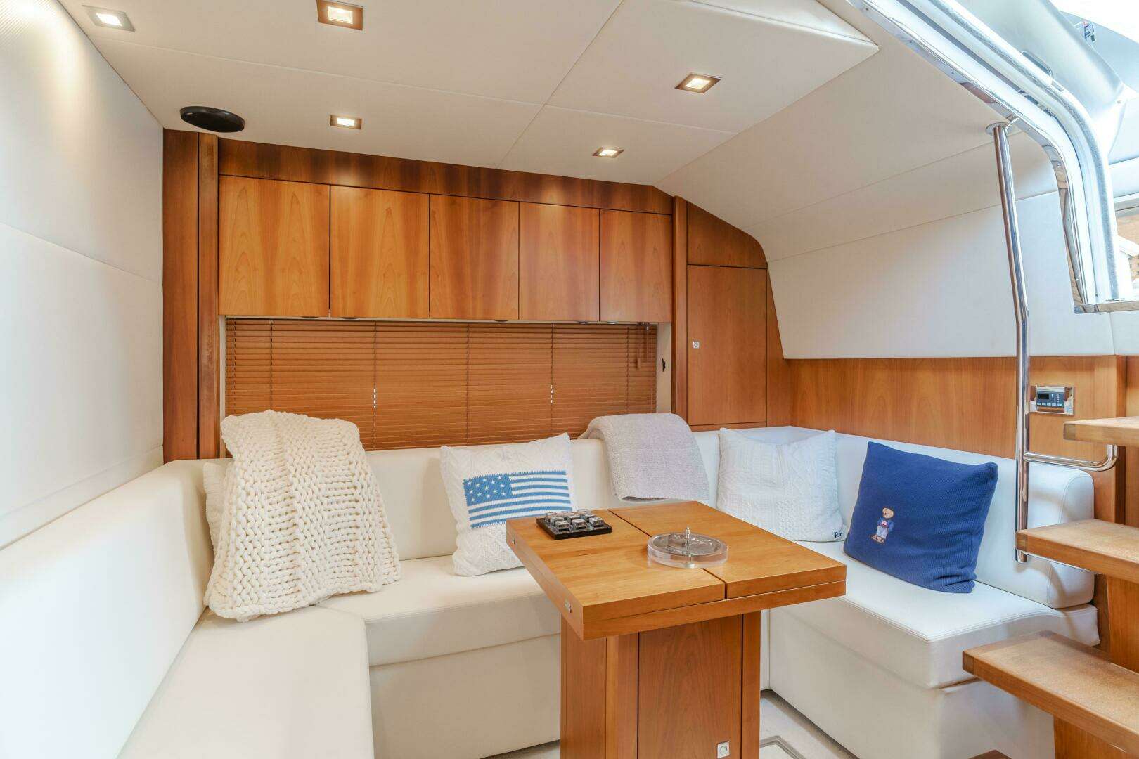 2012 Sunseeker Portofino 48 - Image 13