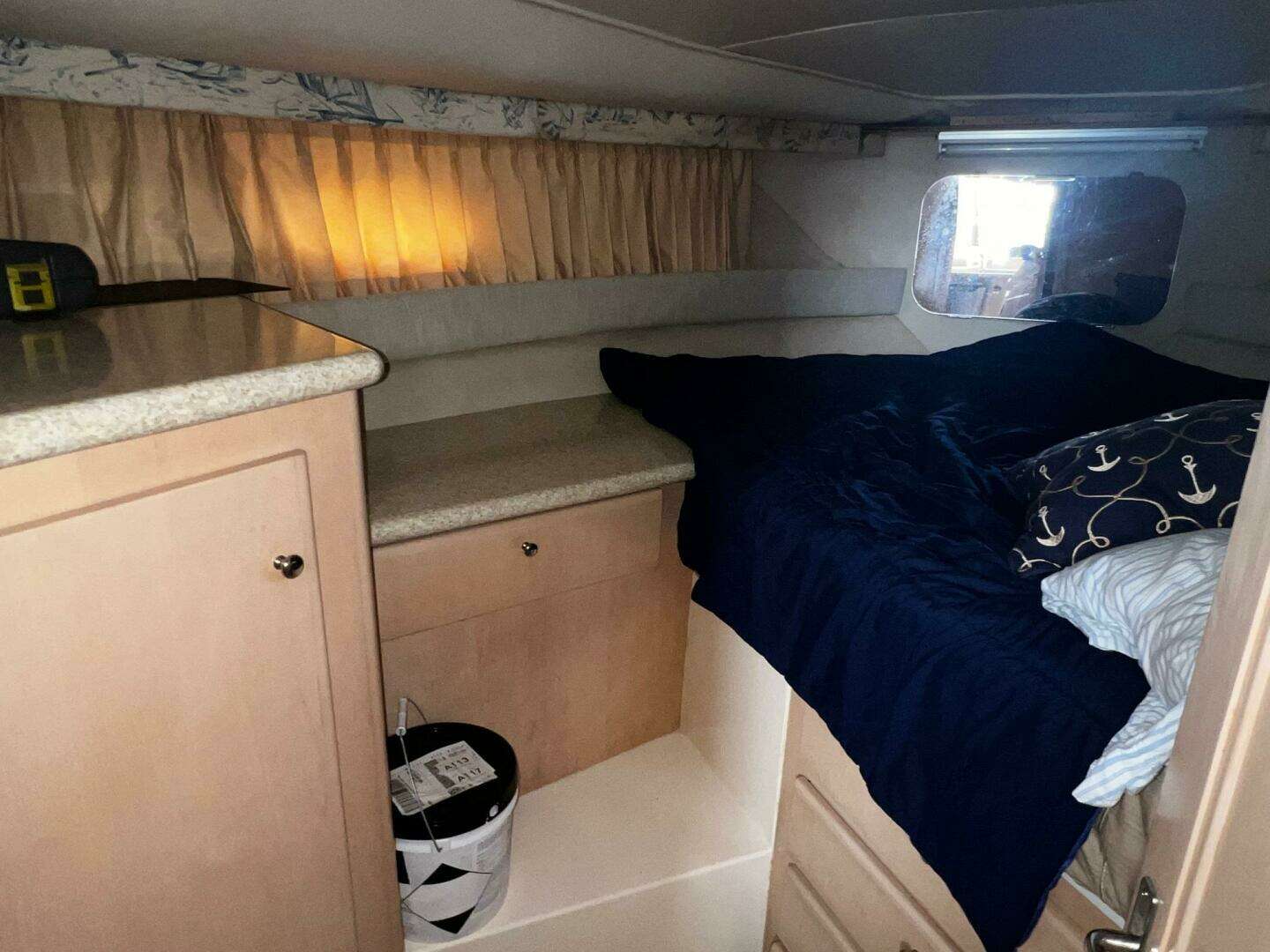 1999 Carver 356 Aft Cabin - Image 41