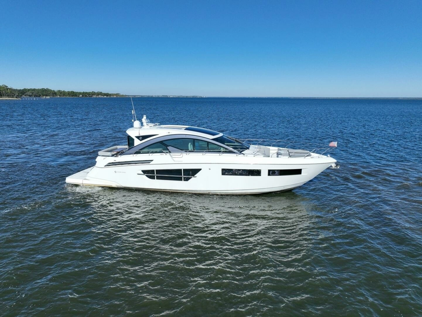 2020 Cruisers Yachts 60 Cantius - Image 56