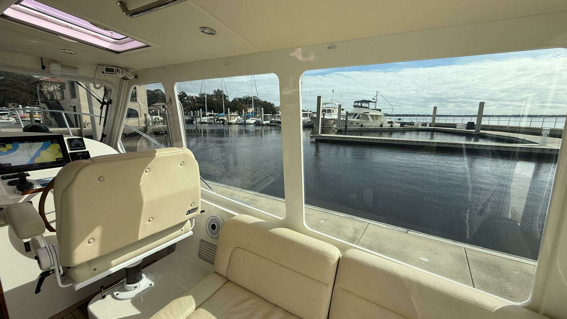 2012 MJM 40z - Image 18