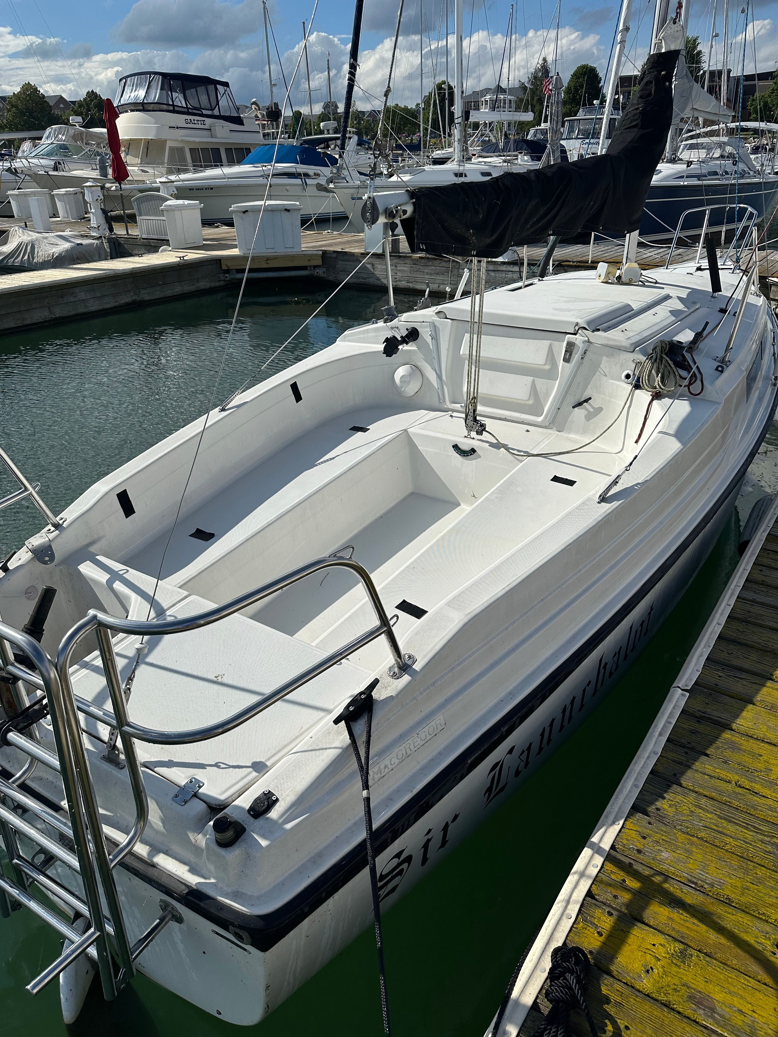 1994 MacGregor 26M