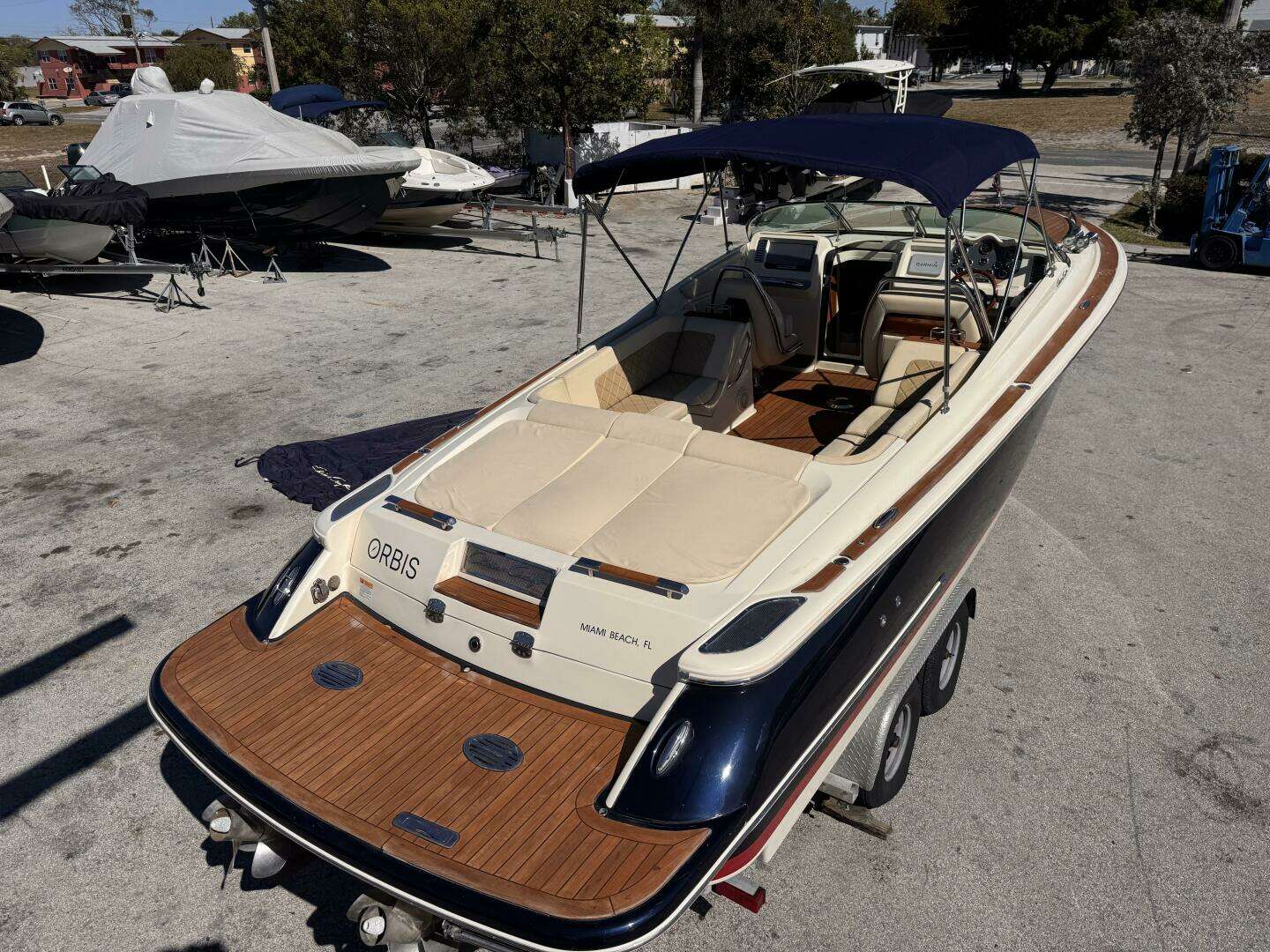 2019 Chris-Craft — - Image 24