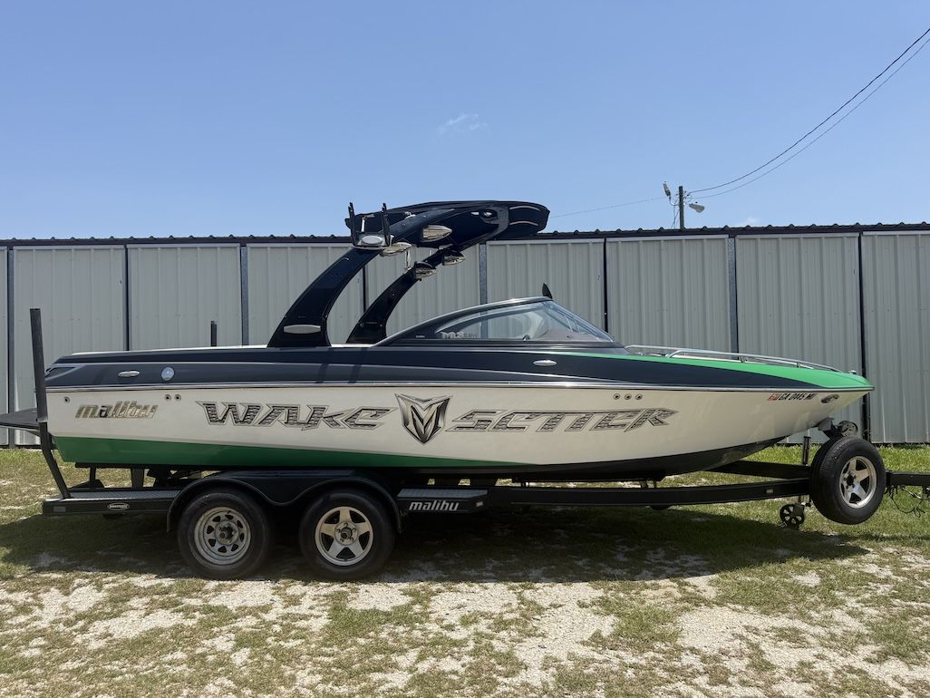 2007 Malibu Wakesetter 21 VLX