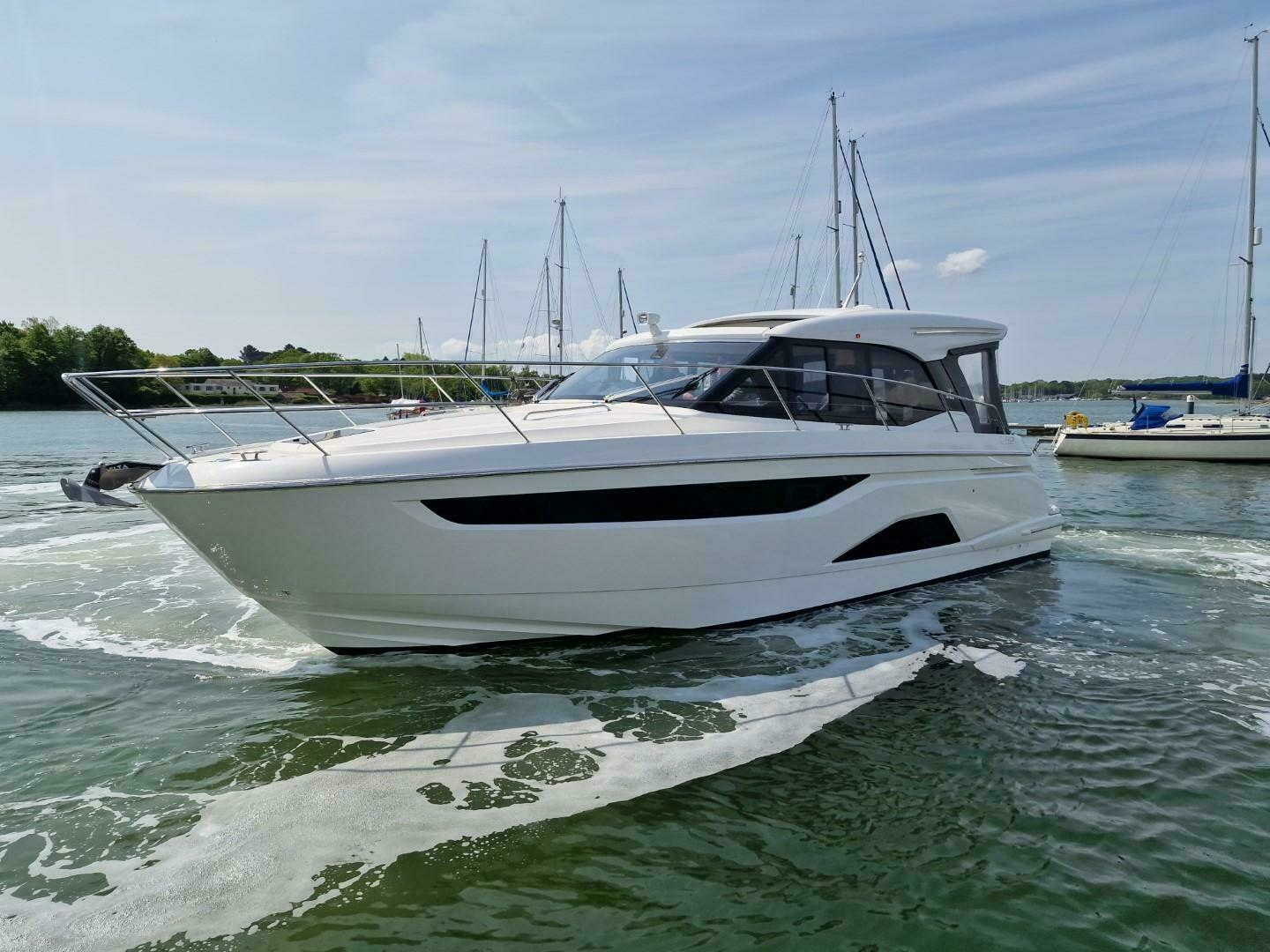 2023 Bavaria R40 Coupe - Image 11