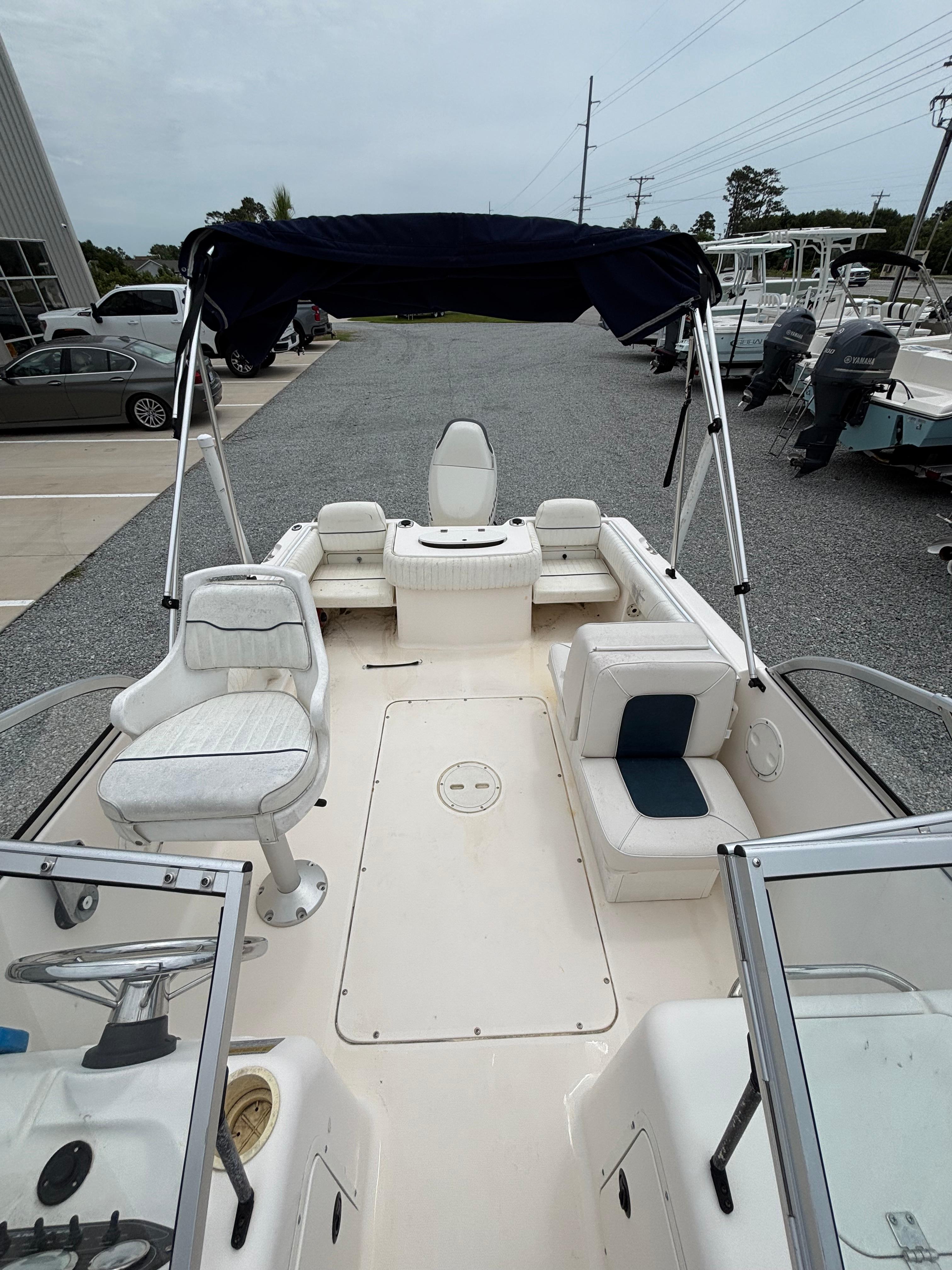 2004 Sea Hunt 186 Escape - 10
