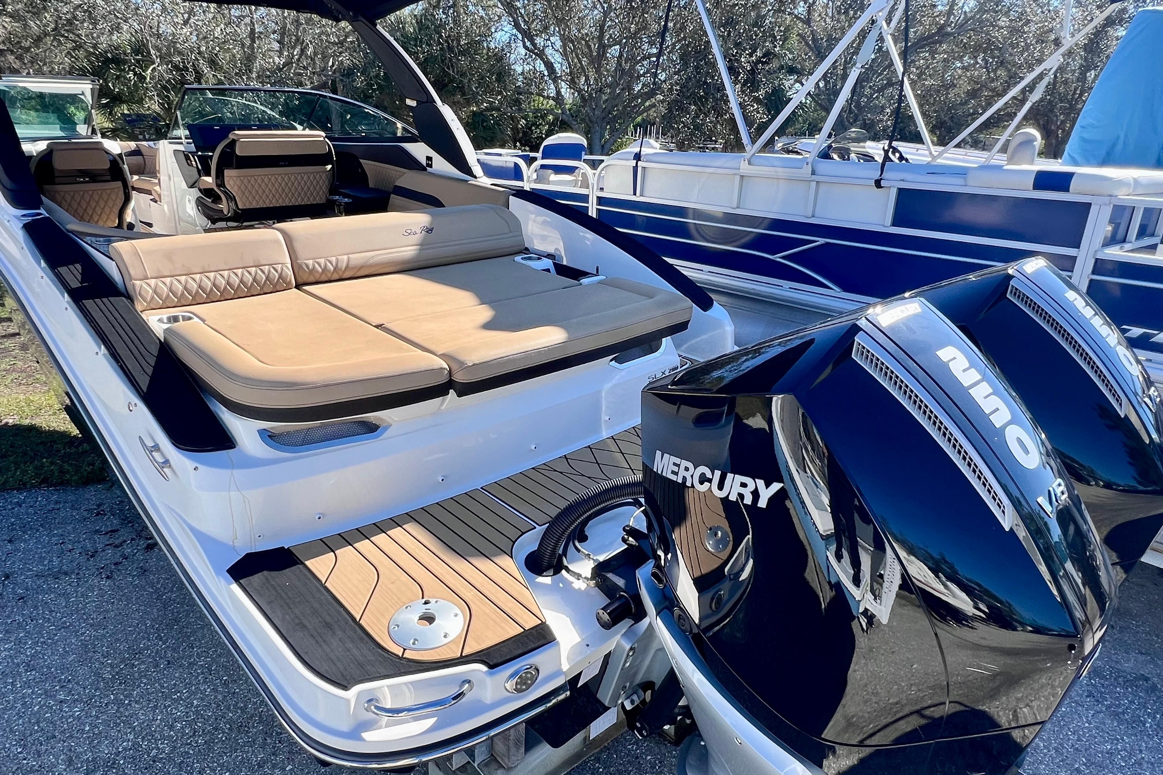 2023 Sea Ray SLX 280 - 18