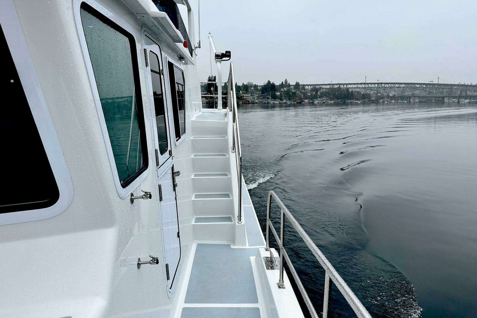 2026 Helmsman Trawlers 46 Pilothouse - Image 12