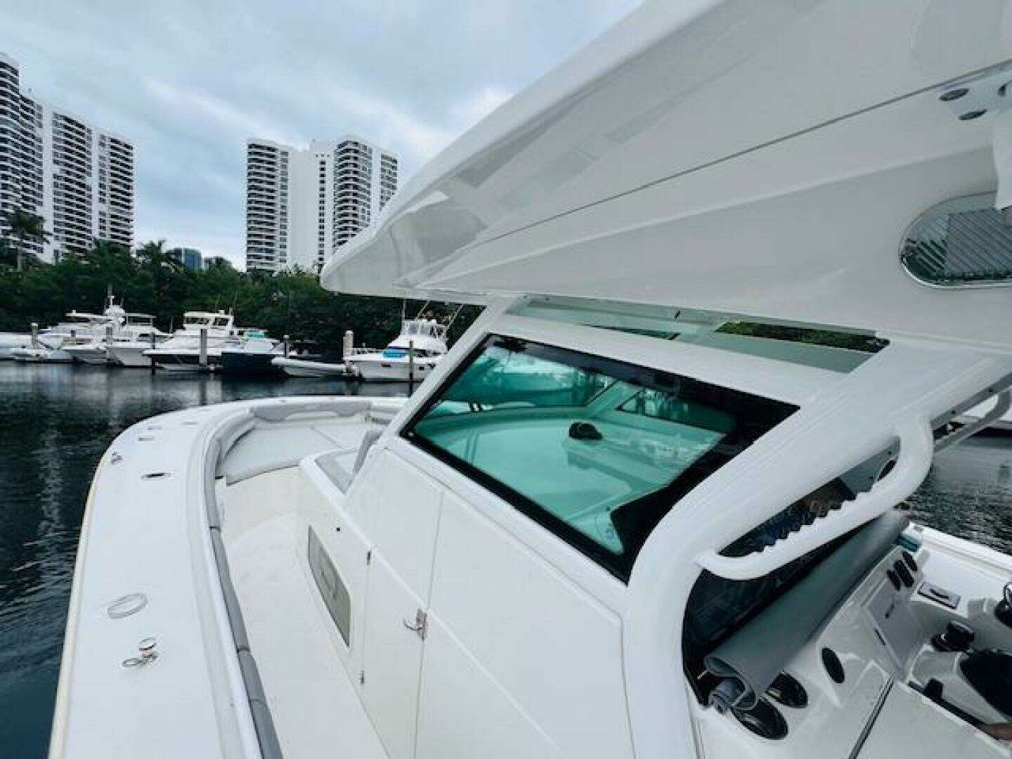 2018 Scout 380 LXF - Image 42