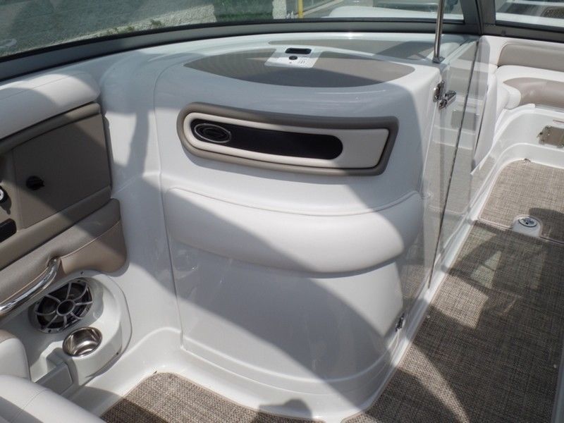 2017 Crownline Eclipse E4 - 13