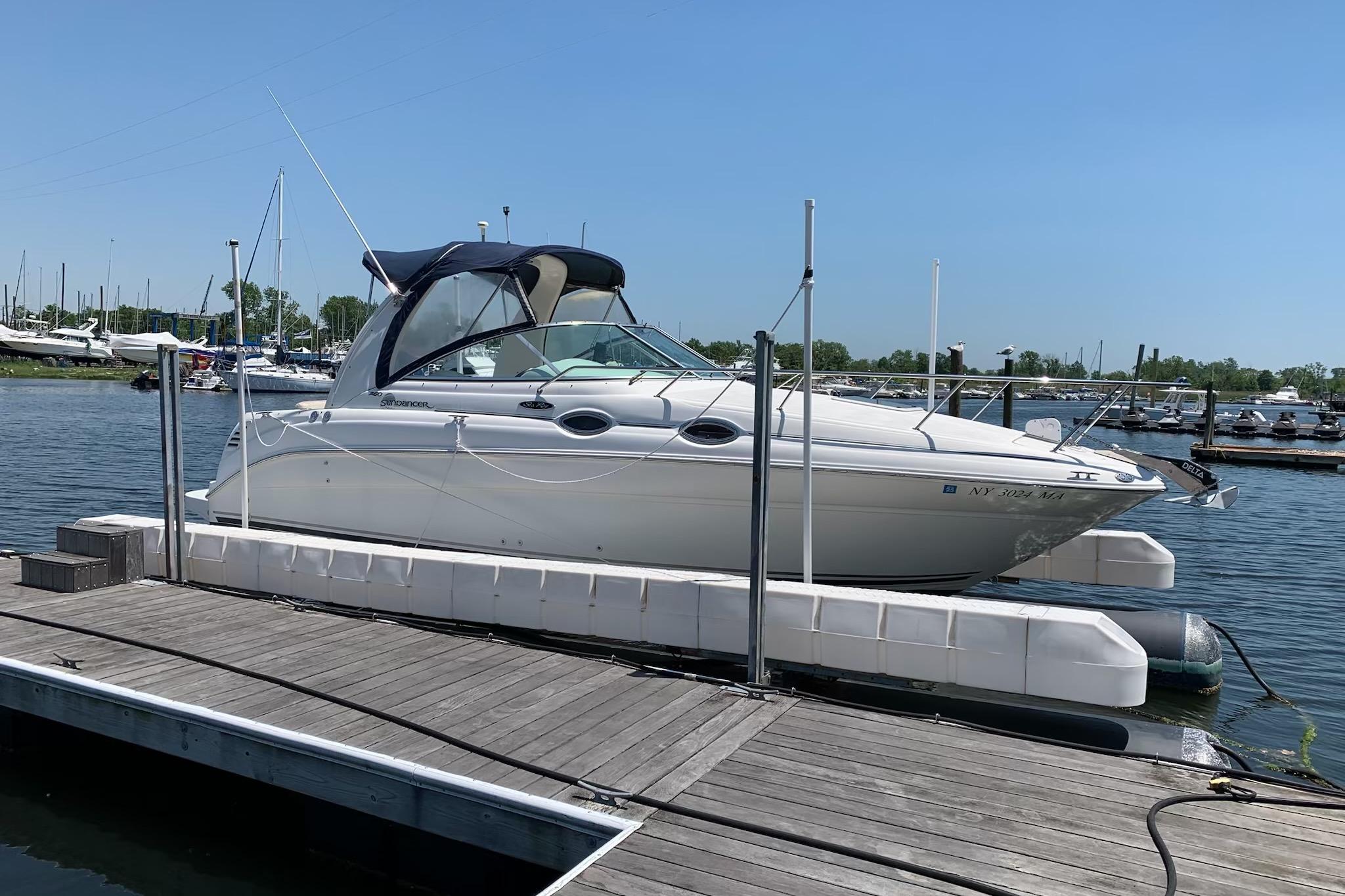 2004 Sea Ray Sundancer 260