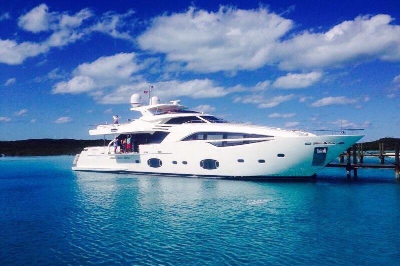 2014 Custom Line 100'
